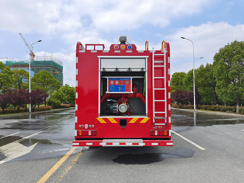 重汽12吨 水罐消防车